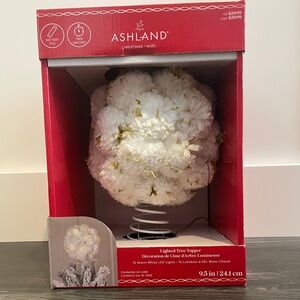 White Pom Pom Christmas Tree Topper With Gold Detailing Lights Up By Ashland NIB